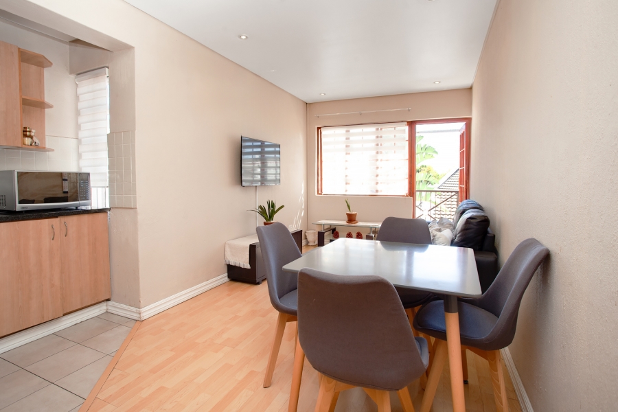 2 Bedroom Property for Sale in Bryanston Gauteng