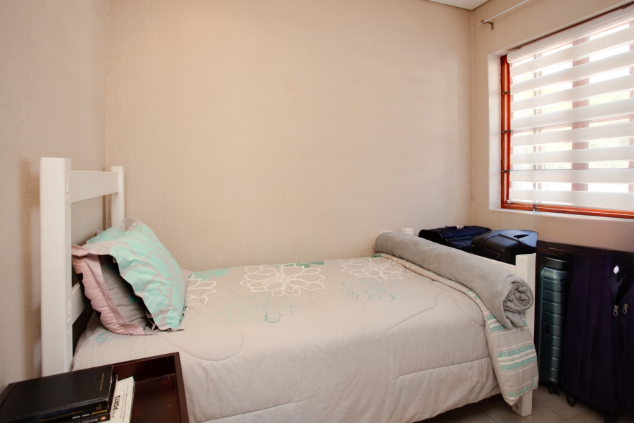 2 Bedroom Property for Sale in Bryanston Gauteng