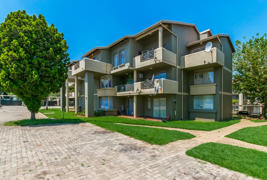 1 Bedroom Property for Sale in Florida Gauteng