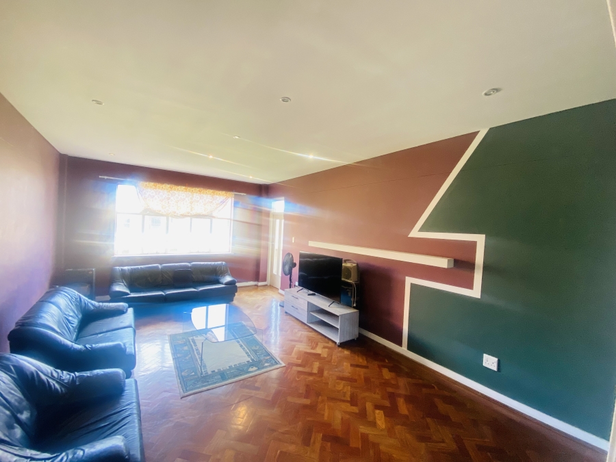 2 Bedroom Property for Sale in Houghton Estate Gauteng