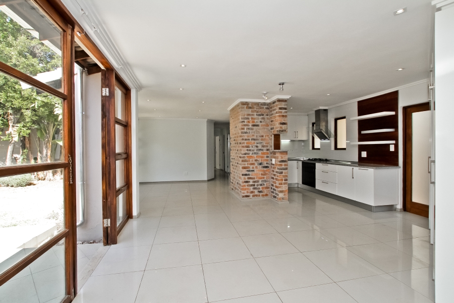 3 Bedroom Property for Sale in Bryanston Gauteng