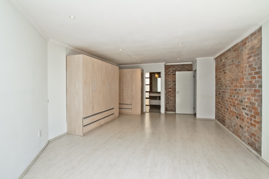 3 Bedroom Property for Sale in Bryanston Gauteng