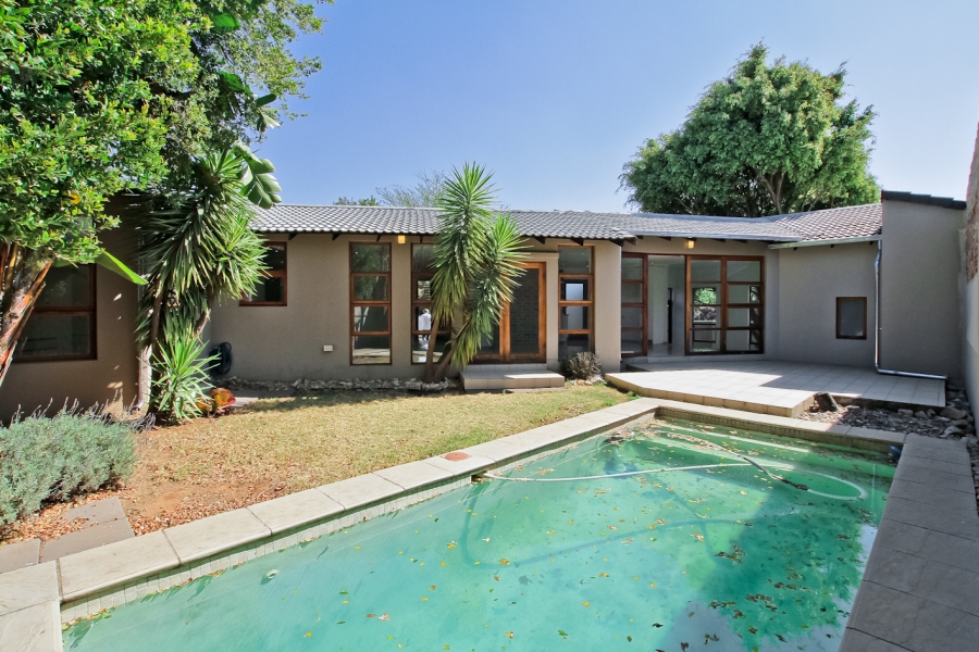 3 Bedroom Property for Sale in Bryanston Gauteng