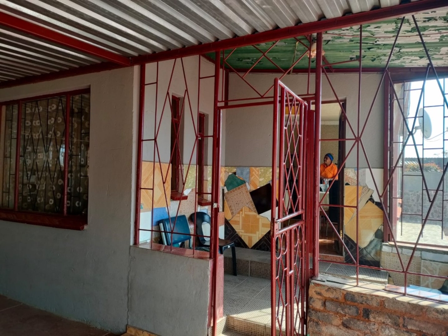 2 Bedroom Property for Sale in Toekomsrus Gauteng