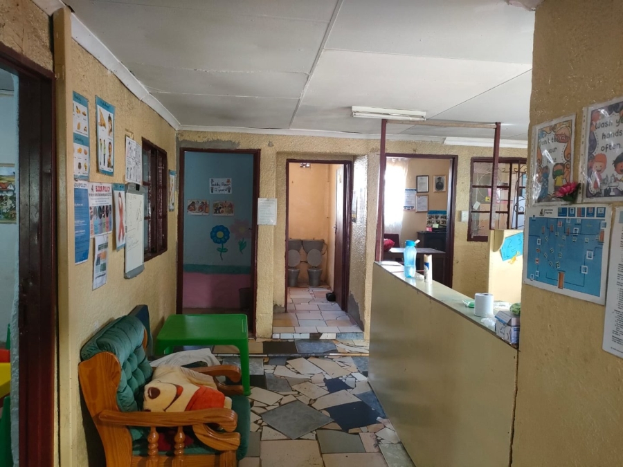 2 Bedroom Property for Sale in Toekomsrus Gauteng