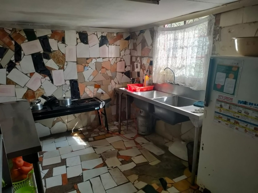 2 Bedroom Property for Sale in Toekomsrus Gauteng