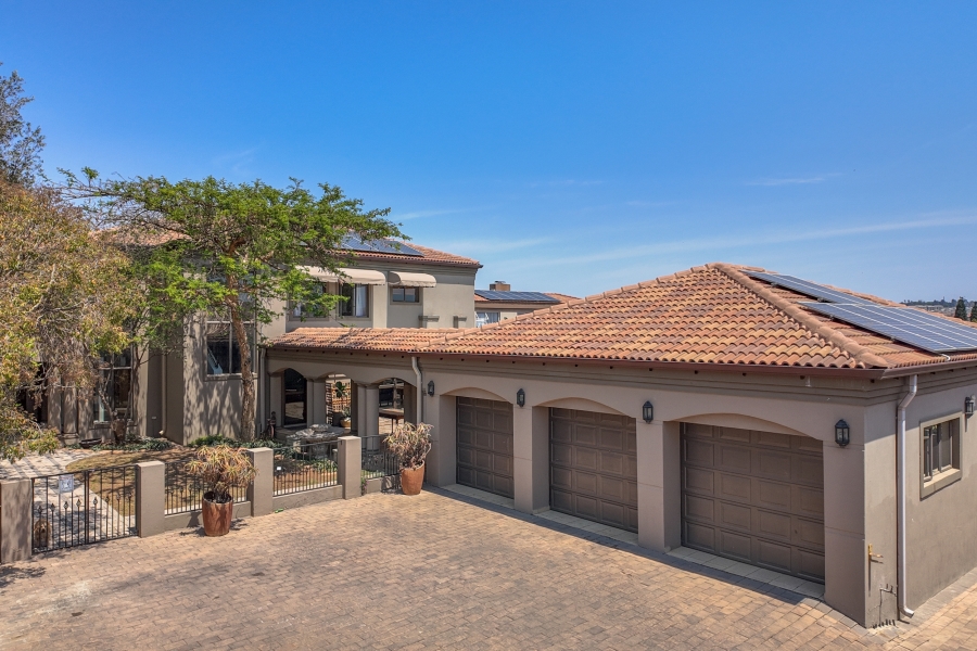 4 Bedroom Property for Sale in Blue Valley Golf Estate Gauteng