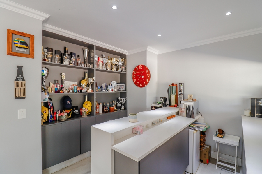 4 Bedroom Property for Sale in Blue Valley Golf Estate Gauteng