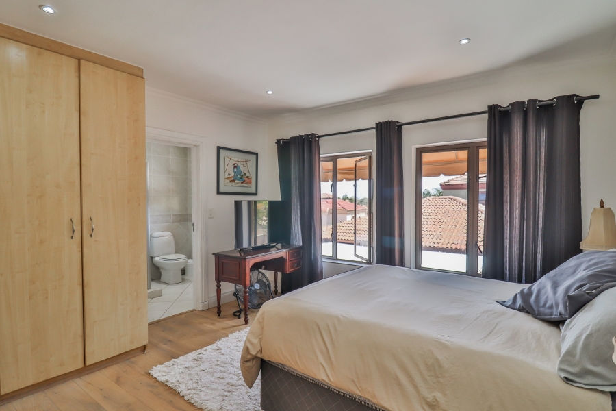 4 Bedroom Property for Sale in Blue Valley Golf Estate Gauteng