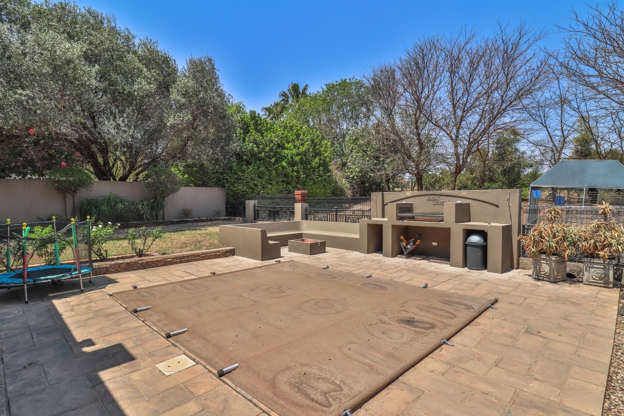 4 Bedroom Property for Sale in Blue Valley Golf Estate Gauteng
