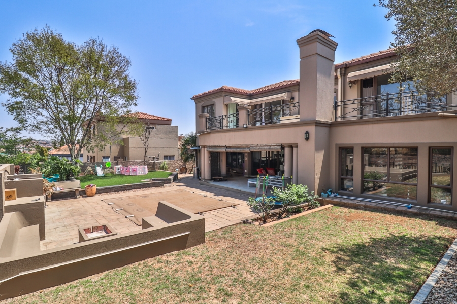 4 Bedroom Property for Sale in Blue Valley Golf Estate Gauteng