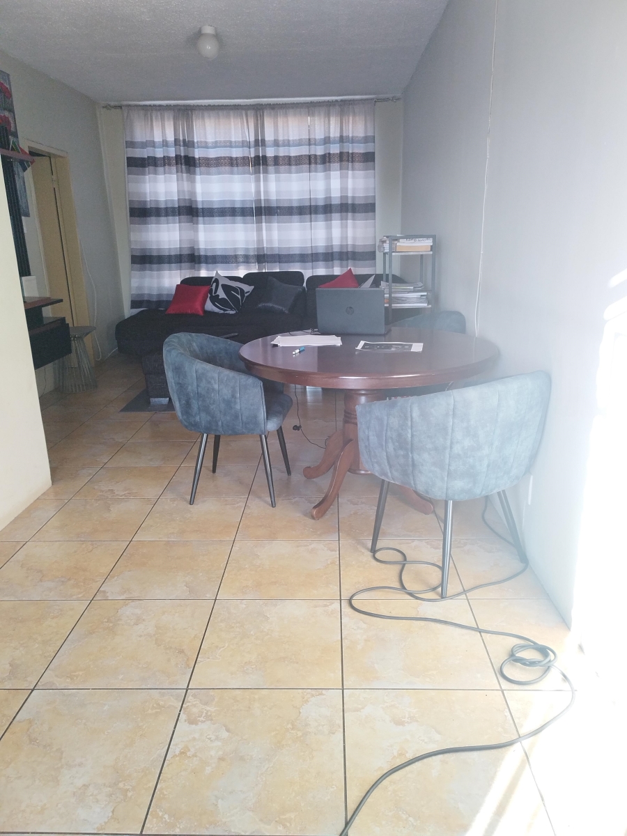 2 Bedroom Property for Sale in Pretoria West Gauteng