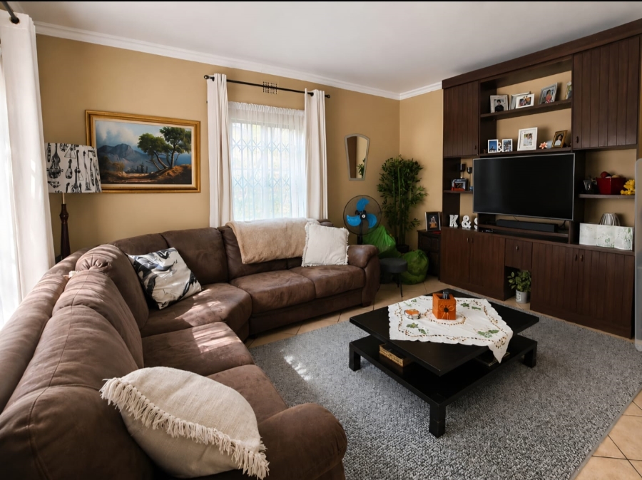 3 Bedroom Property for Sale in Rothdene Gauteng