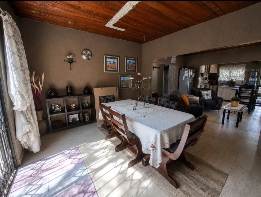 3 Bedroom Property for Sale in Rothdene Gauteng
