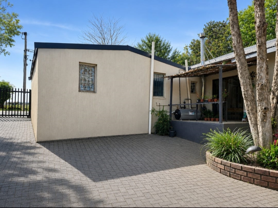 3 Bedroom Property for Sale in Rothdene Gauteng