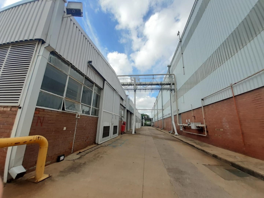 To Let Commercial Property for Rent in Rosslyn Gauteng