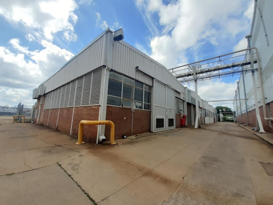 To Let Commercial Property for Rent in Rosslyn Gauteng