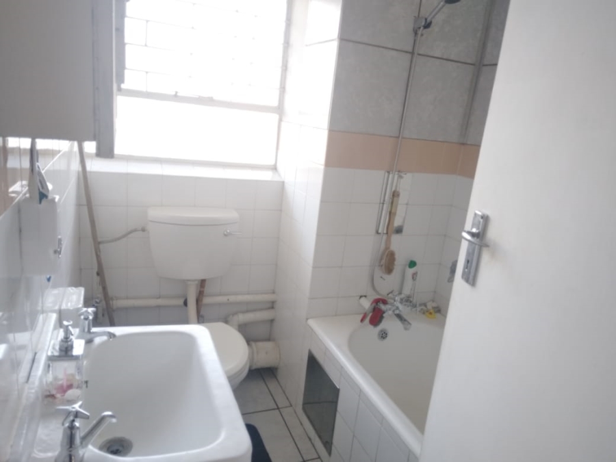 2 Bedroom Property for Sale in Vanderbijlpark CE 2 Gauteng