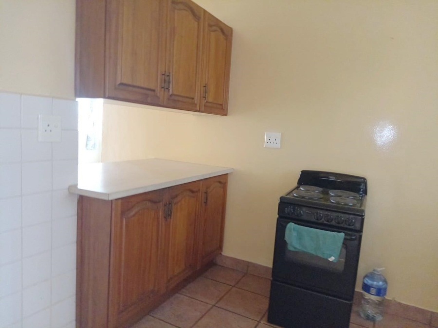 2 Bedroom Property for Sale in Vanderbijlpark CW 3 Gauteng
