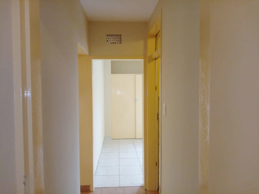 2 Bedroom Property for Sale in Vanderbijlpark CW 3 Gauteng