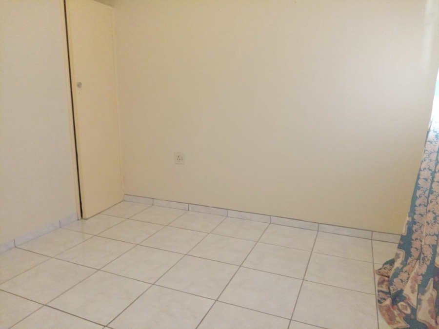 2 Bedroom Property for Sale in Vanderbijlpark CW 3 Gauteng