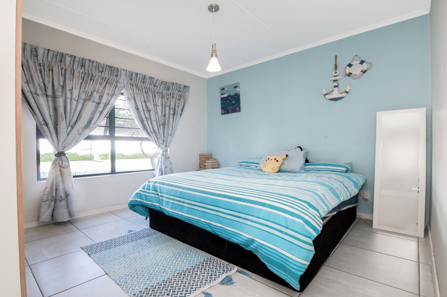 3 Bedroom Property for Sale in Crowthorne AH Gauteng