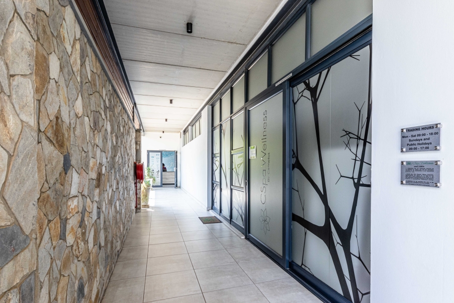 3 Bedroom Property for Sale in Crowthorne AH Gauteng