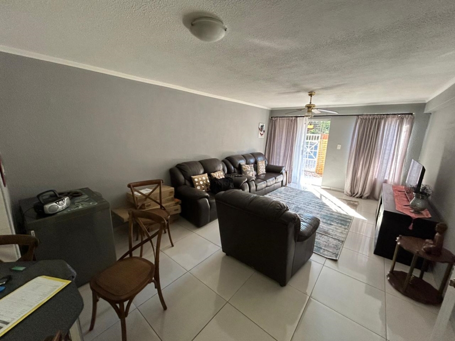 2 Bedroom Property for Sale in Kenleaf Gauteng