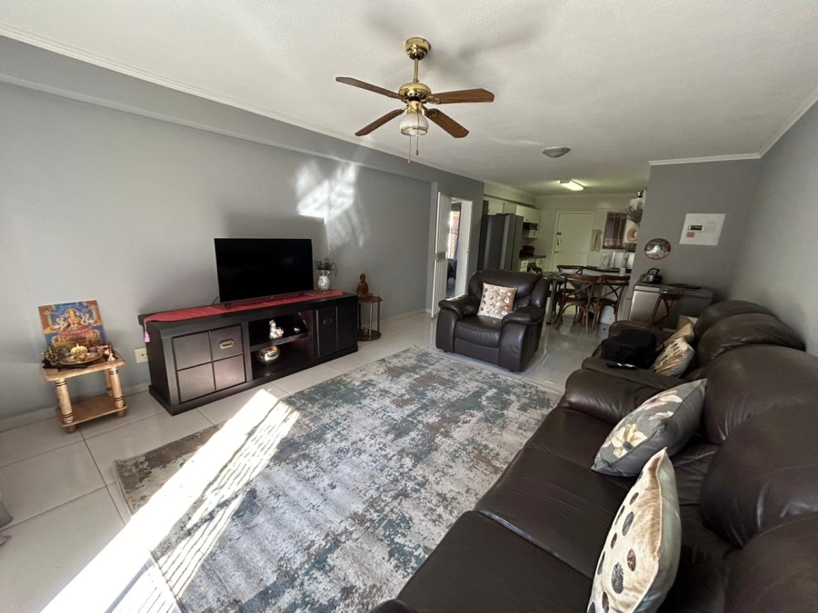 2 Bedroom Property for Sale in Kenleaf Gauteng