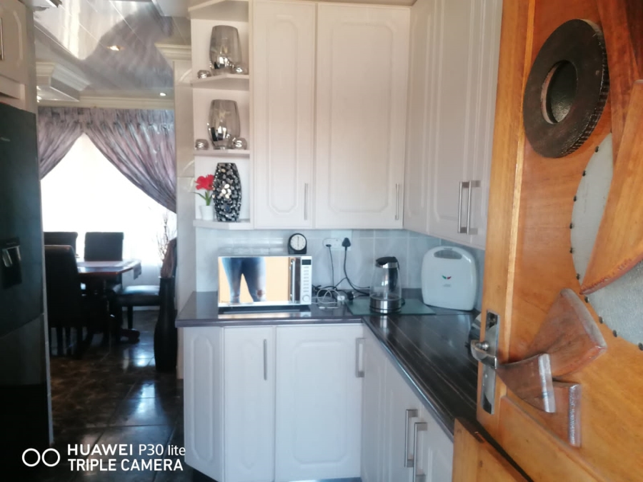 3 Bedroom Property for Sale in Mabopane Gauteng