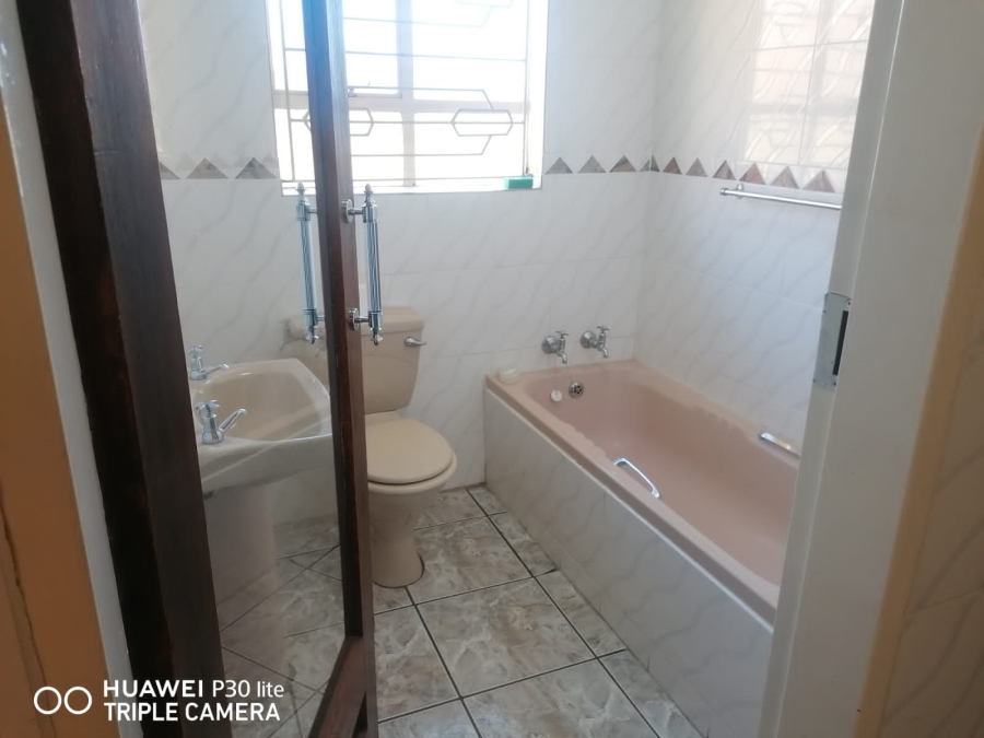 3 Bedroom Property for Sale in Mabopane Gauteng