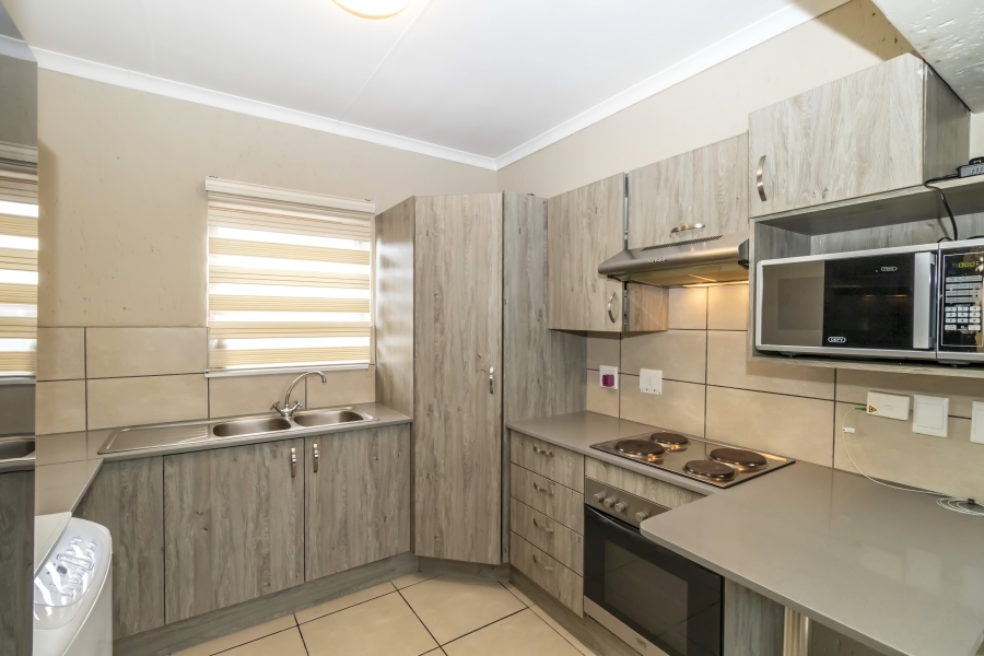2 Bedroom Property for Sale in Douglasdale Gauteng
