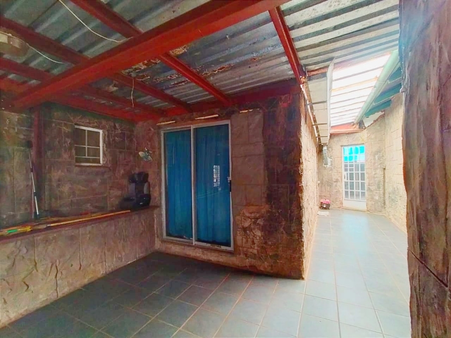3 Bedroom Property for Sale in Venterspos Gauteng