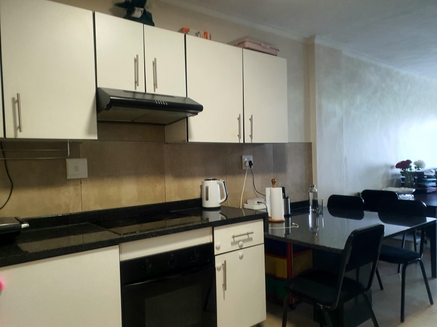 2 Bedroom Property for Sale in Zwartkop Gauteng