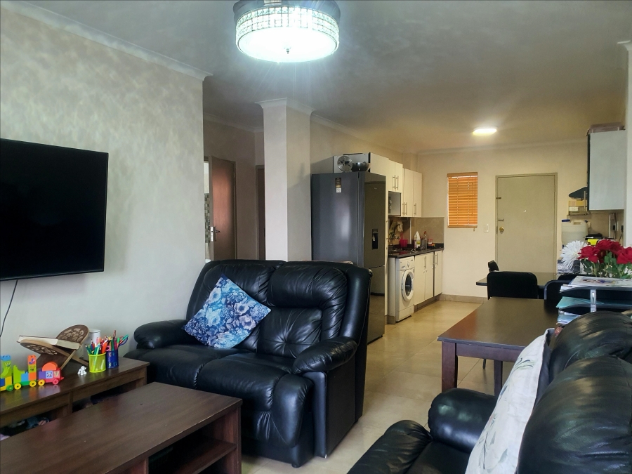 2 Bedroom Property for Sale in Zwartkop Gauteng
