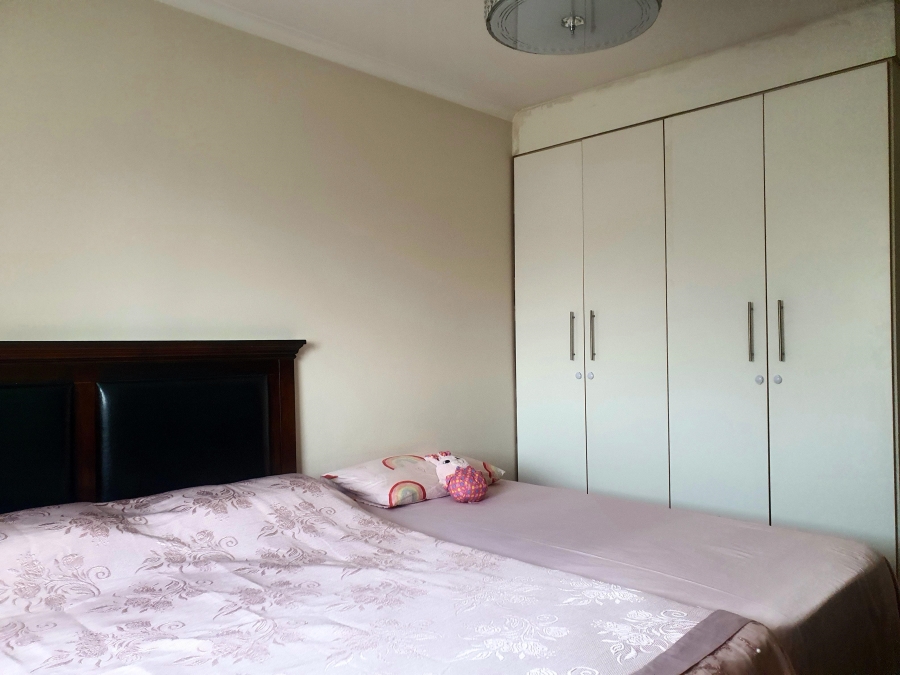 2 Bedroom Property for Sale in Zwartkop Gauteng