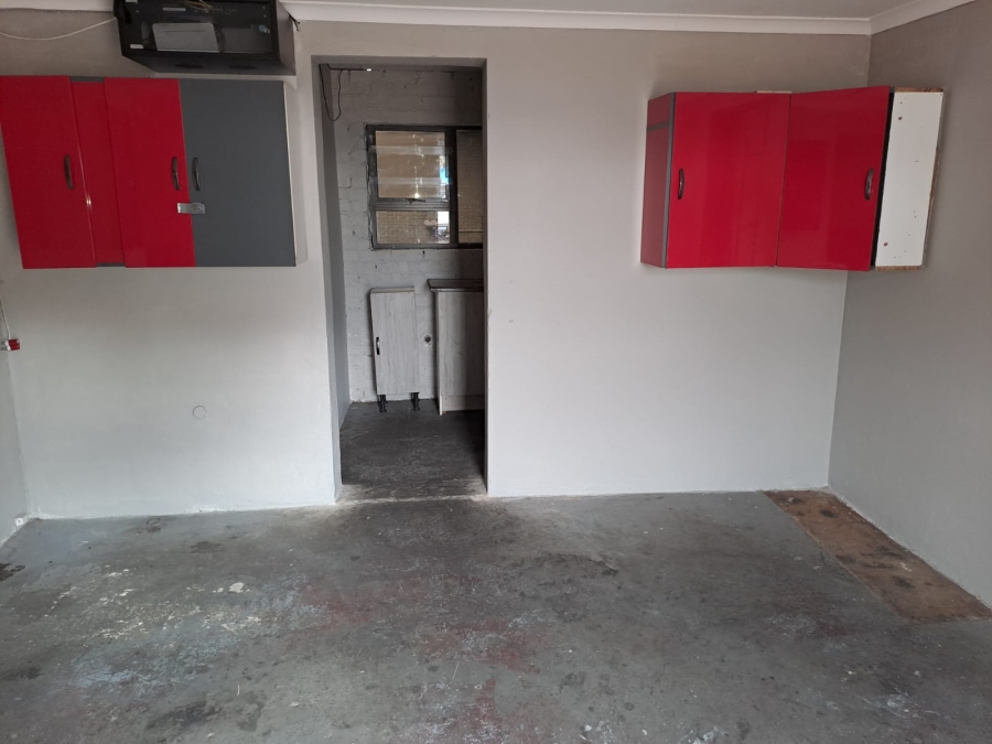 To Let commercial Property for Rent in Meyerton Central Gauteng