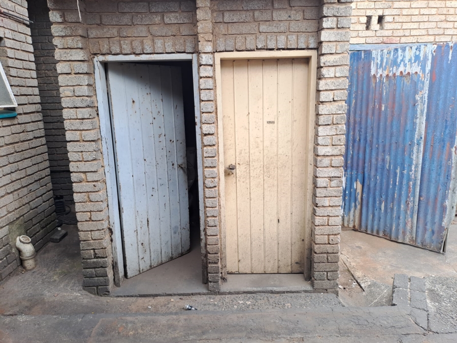 To Let commercial Property for Rent in Meyerton Central Gauteng