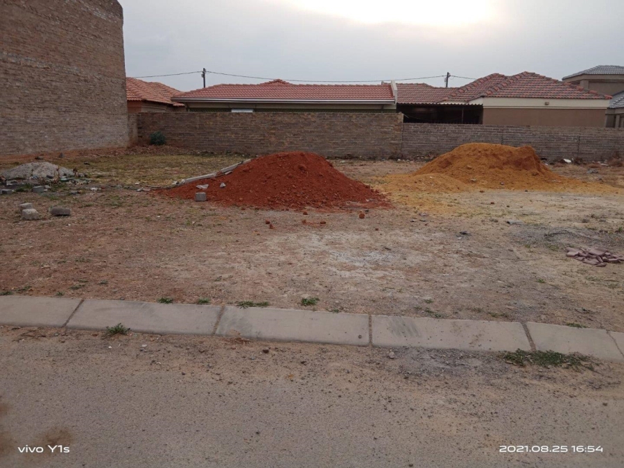 0 Bedroom Property for Sale in Golden Gardens Gauteng