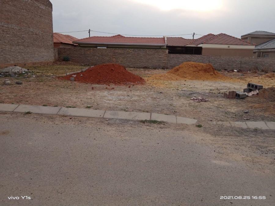 0 Bedroom Property for Sale in Golden Gardens Gauteng