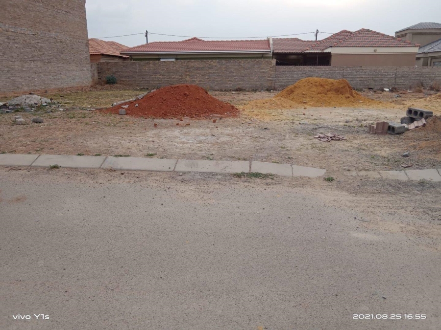 0 Bedroom Property for Sale in Golden Gardens Gauteng
