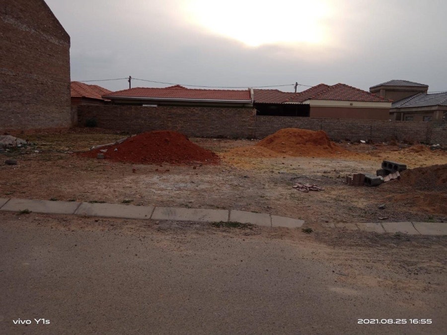 0 Bedroom Property for Sale in Golden Gardens Gauteng
