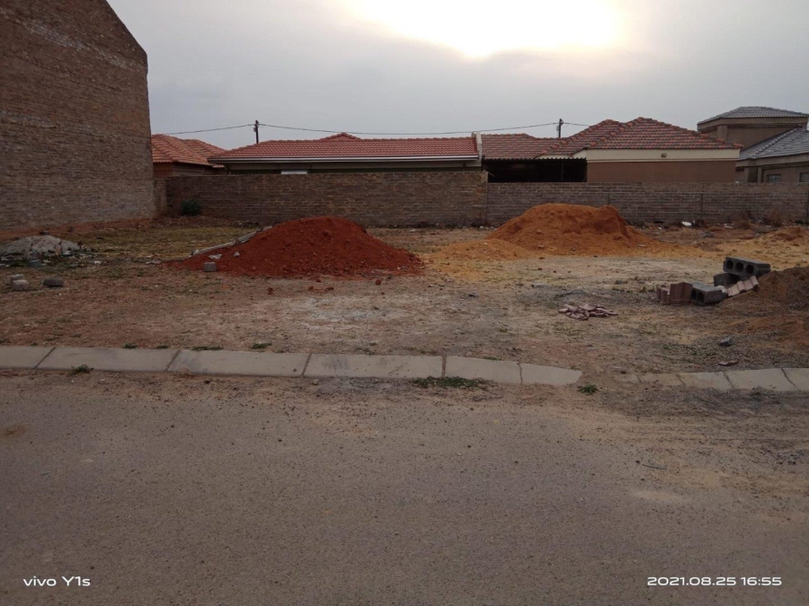 0 Bedroom Property for Sale in Golden Gardens Gauteng