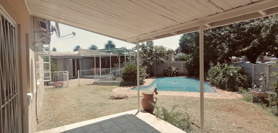 3 Bedroom Property for Sale in Brenthurst Gauteng