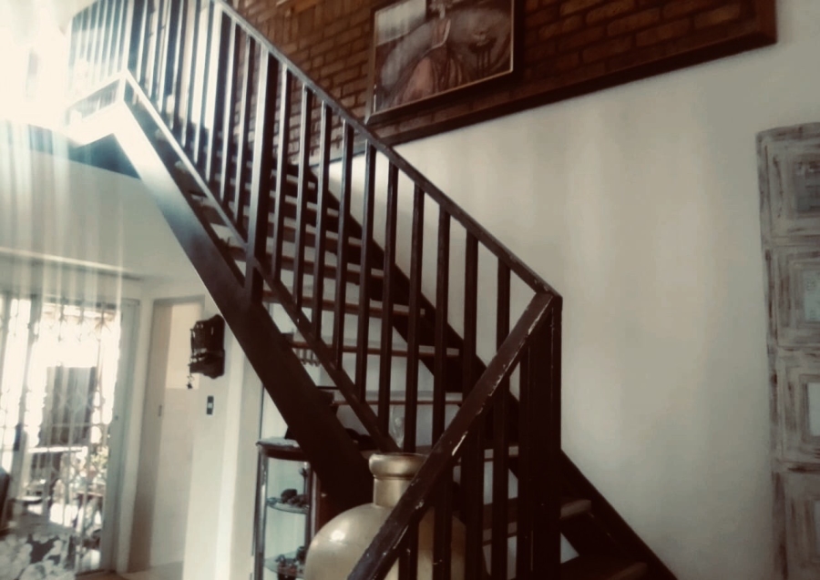 5 Bedroom Property for Sale in Dersley Gauteng