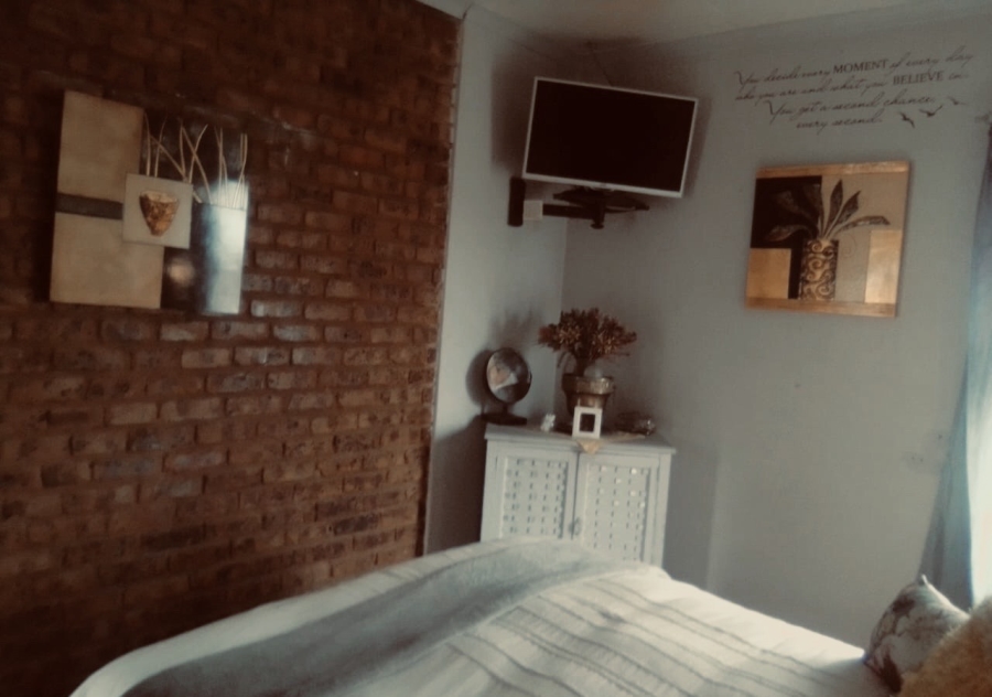 5 Bedroom Property for Sale in Dersley Gauteng