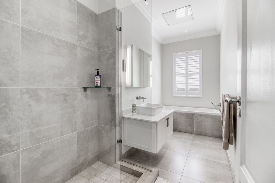 5 Bedroom Property for Sale in Steyn City Gauteng