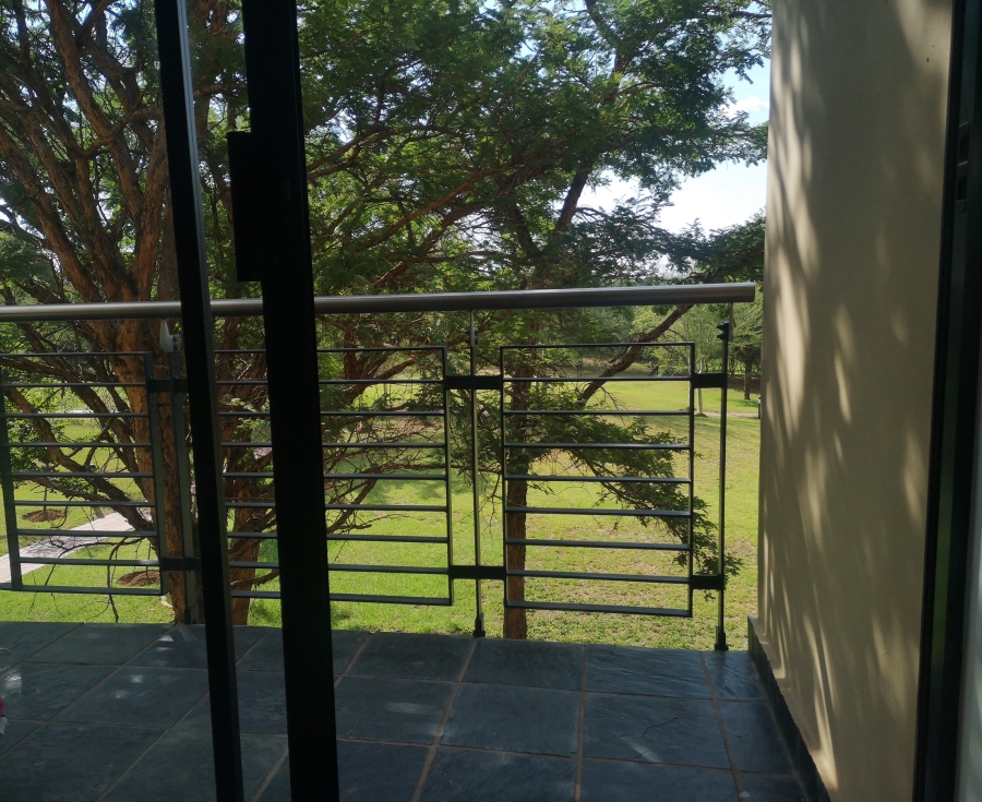 1 Bedroom Property for Sale in Jackal Creek Golf Estate Gauteng