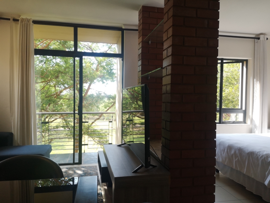 1 Bedroom Property for Sale in Jackal Creek Golf Estate Gauteng