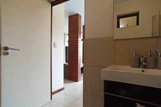 1 Bedroom Property for Sale in Jackal Creek Golf Estate Gauteng